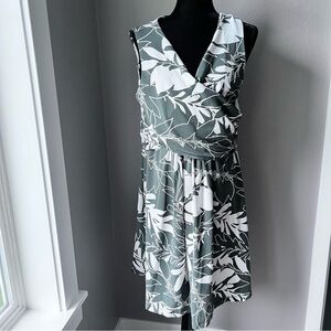 Lands End soft cotton tropical print dress size large 14-16